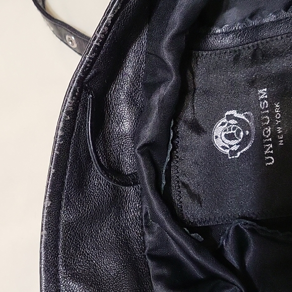 Leather jacket. - Picture 5 of 5